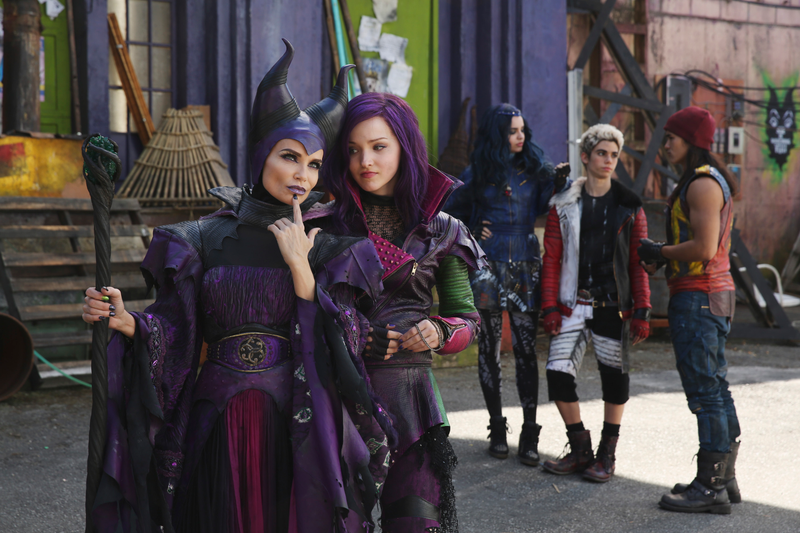 Illustration for article titled The Trailer For The Descendants Gives Us Glorious Villain ChildrenÂ